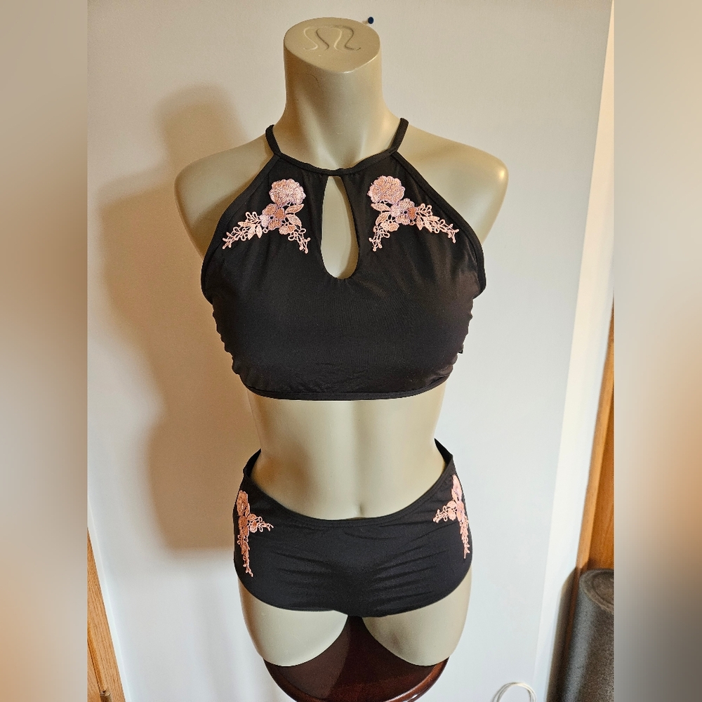 La Vie En Rose Black Swim Bikini Set Pink Floral Embroidery Halter High Waist